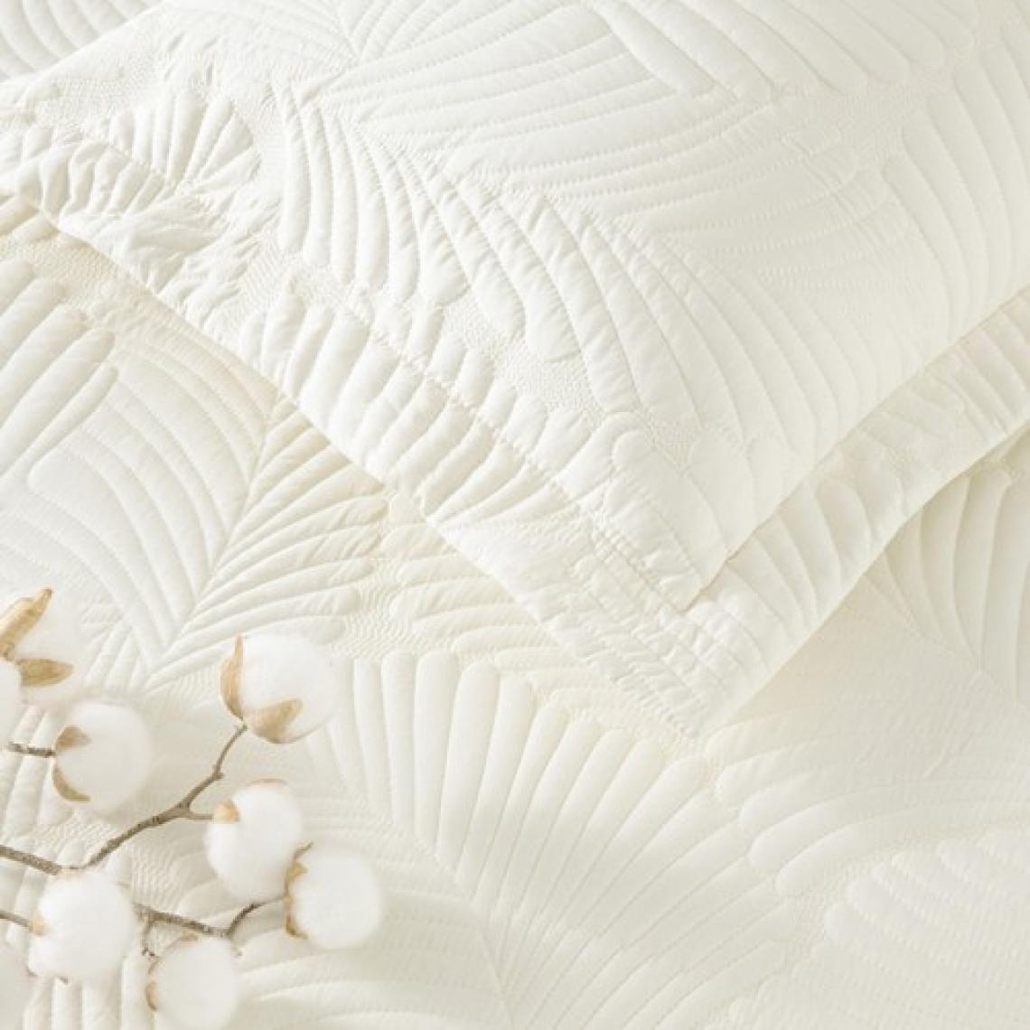 Linens Leaf Çift Kişilik Yatak Örtüsü Seti Ekru