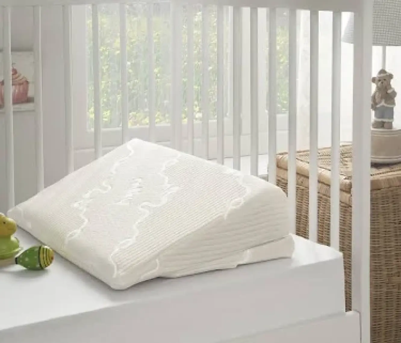 Yataş Mini Mılky Bebek Reflü Yastık 60 x 35 x 15 cm