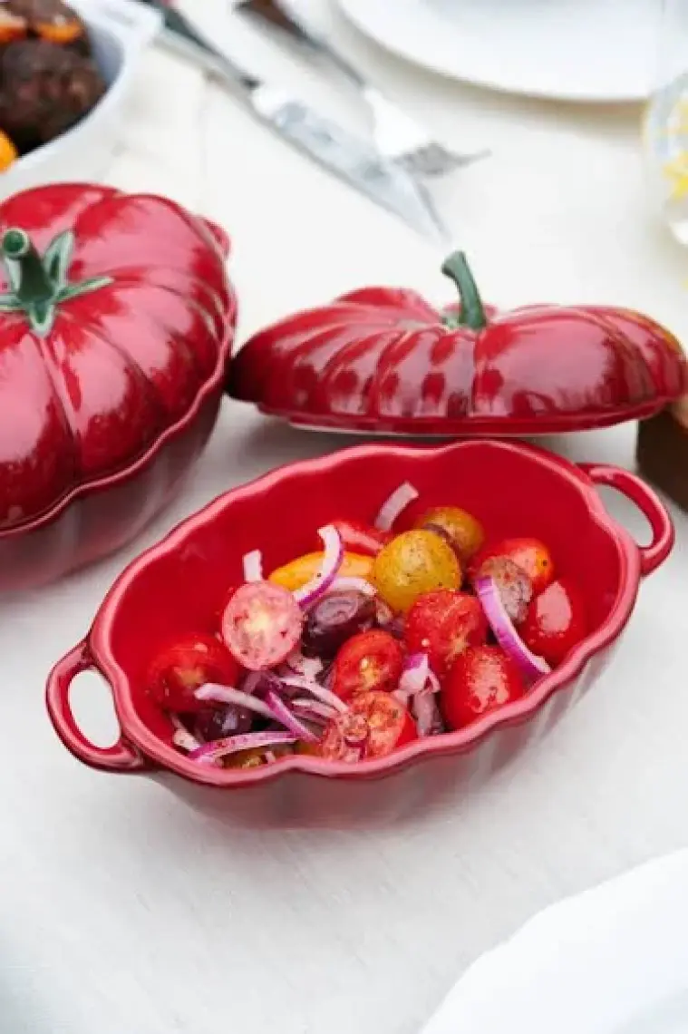 Staub Döküm Domates Tencere