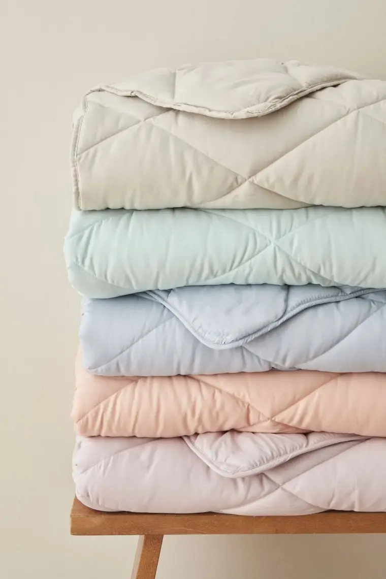 Sarah Anderson Grimes Mikrofiber Tek Kişilik Yorgan Bej
