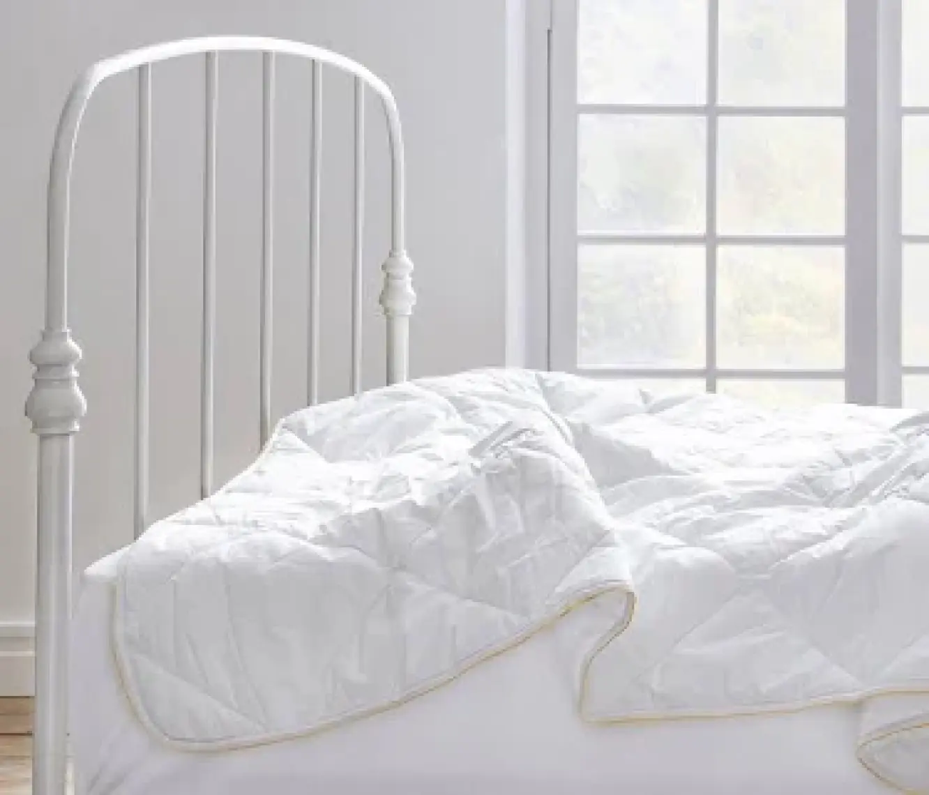Yataş Bedding DACRON® HALLOFIL® ALLERBAN® Yorgan 200 Gr. (Tek Kişilik XL - 175x215 cm)