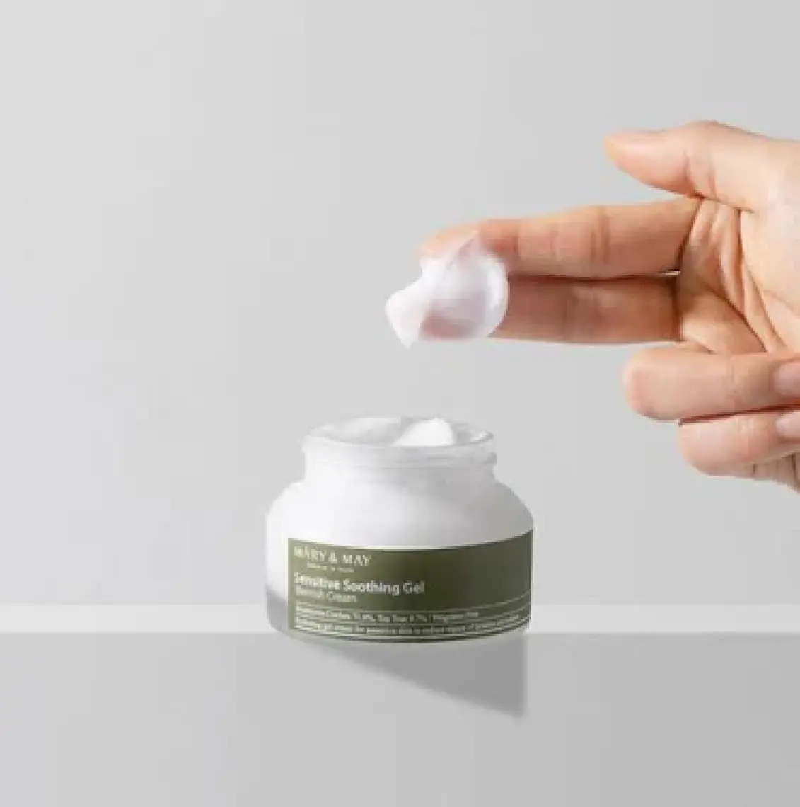 Mary & May Sensetive Soothing Hassasiyet ve Yağlanma Karşıtı Nemlendirici Jel Krem