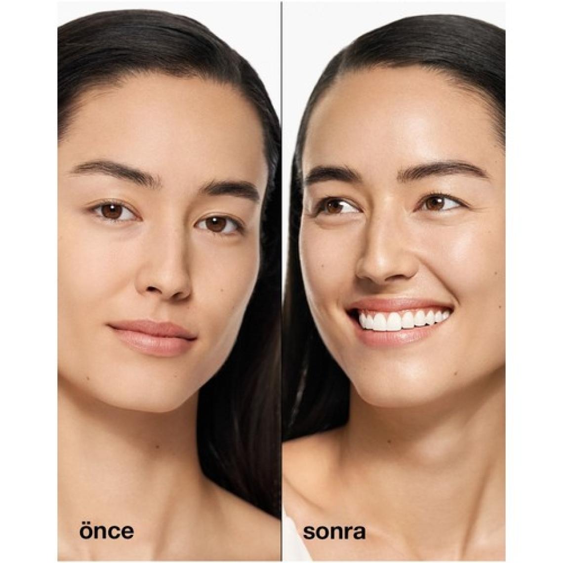 Clinique Moisture Surge™ Intense 72 Saat Nem Koruma Teknolojili Yoğun Nemlendirici Yüz Kremi 15 ml