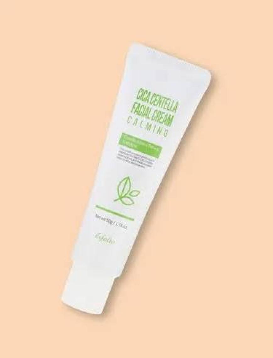 Esfolio 4 Çeşit Madeca Kompleksi Içeren Hassas Cilt Bakım Kremi Cica Centella Facial Cream 50 ml