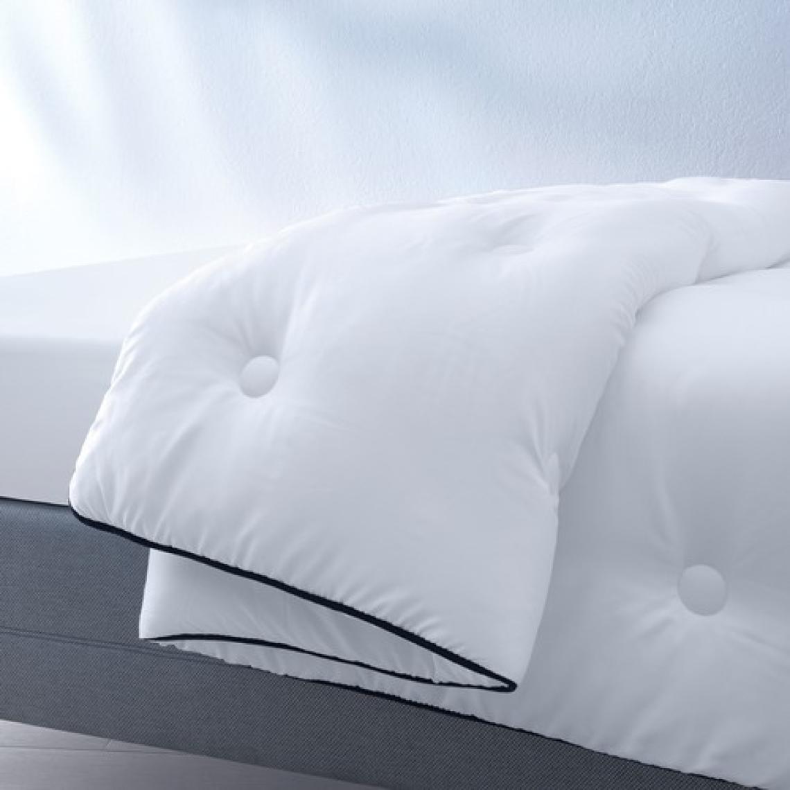 Yataş Bedding Dacron® Quallofil Tek Kişilik XL Yorgan, (Tek Kişilik XL - 175x215 cm)