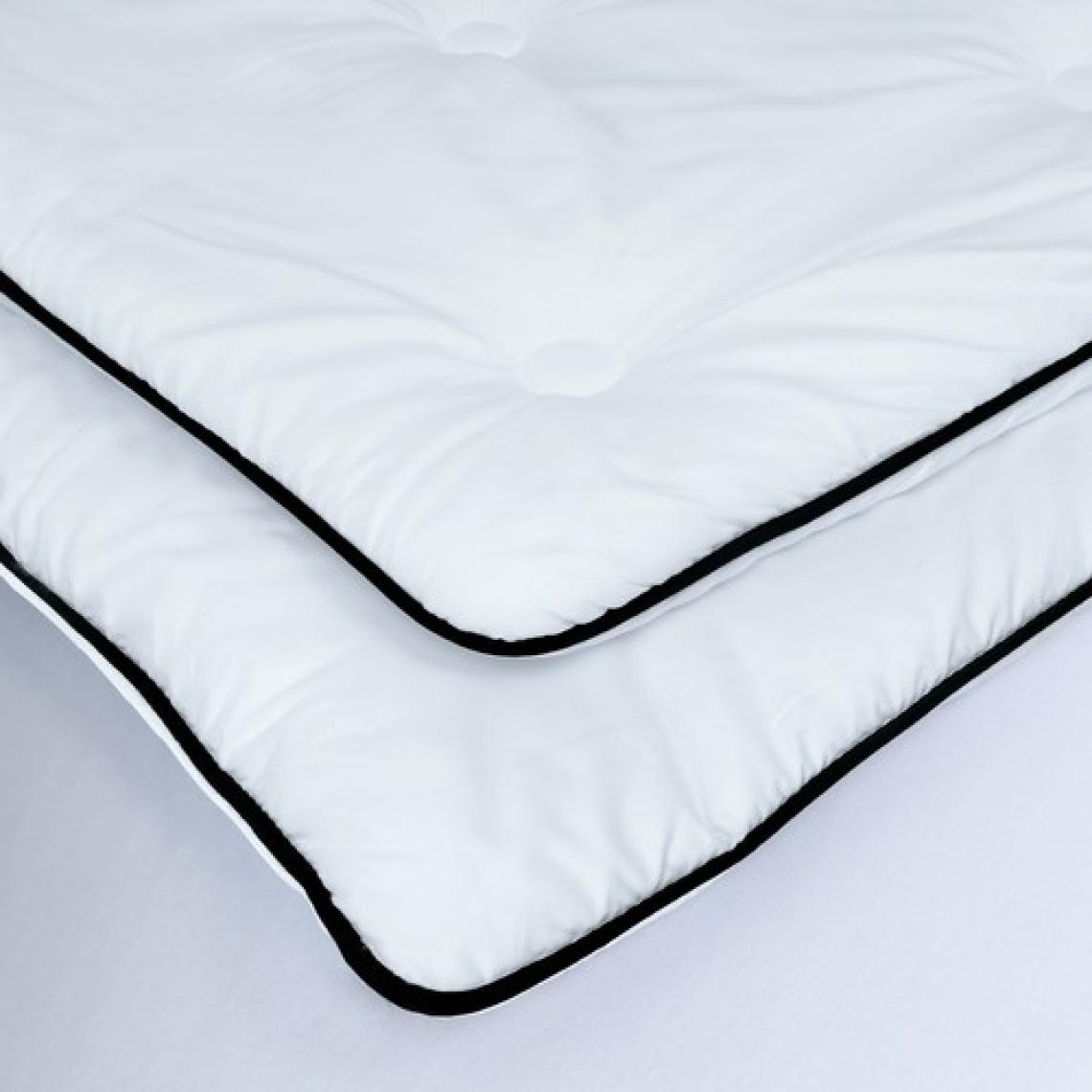 Yataş Bedding Dacron® Quallofil Tek Kişilik XL Yorgan, (Tek Kişilik XL - 175x215 cm)