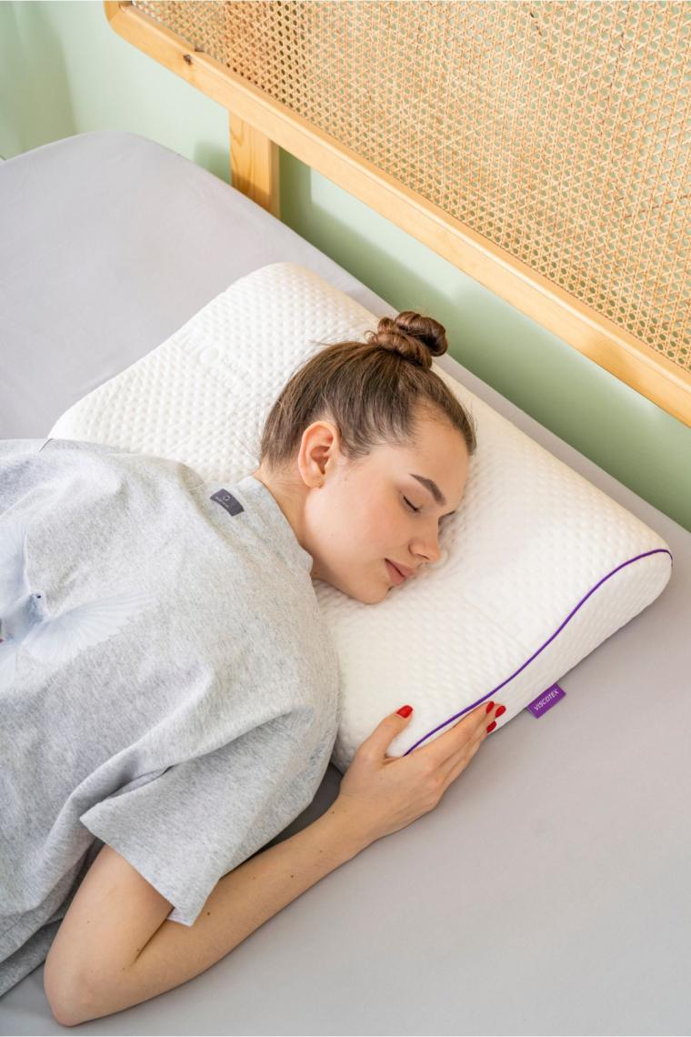 Viscotex  Boyun Destekli Yastık / Orthopedic Pillow 60x40x10/8 cm