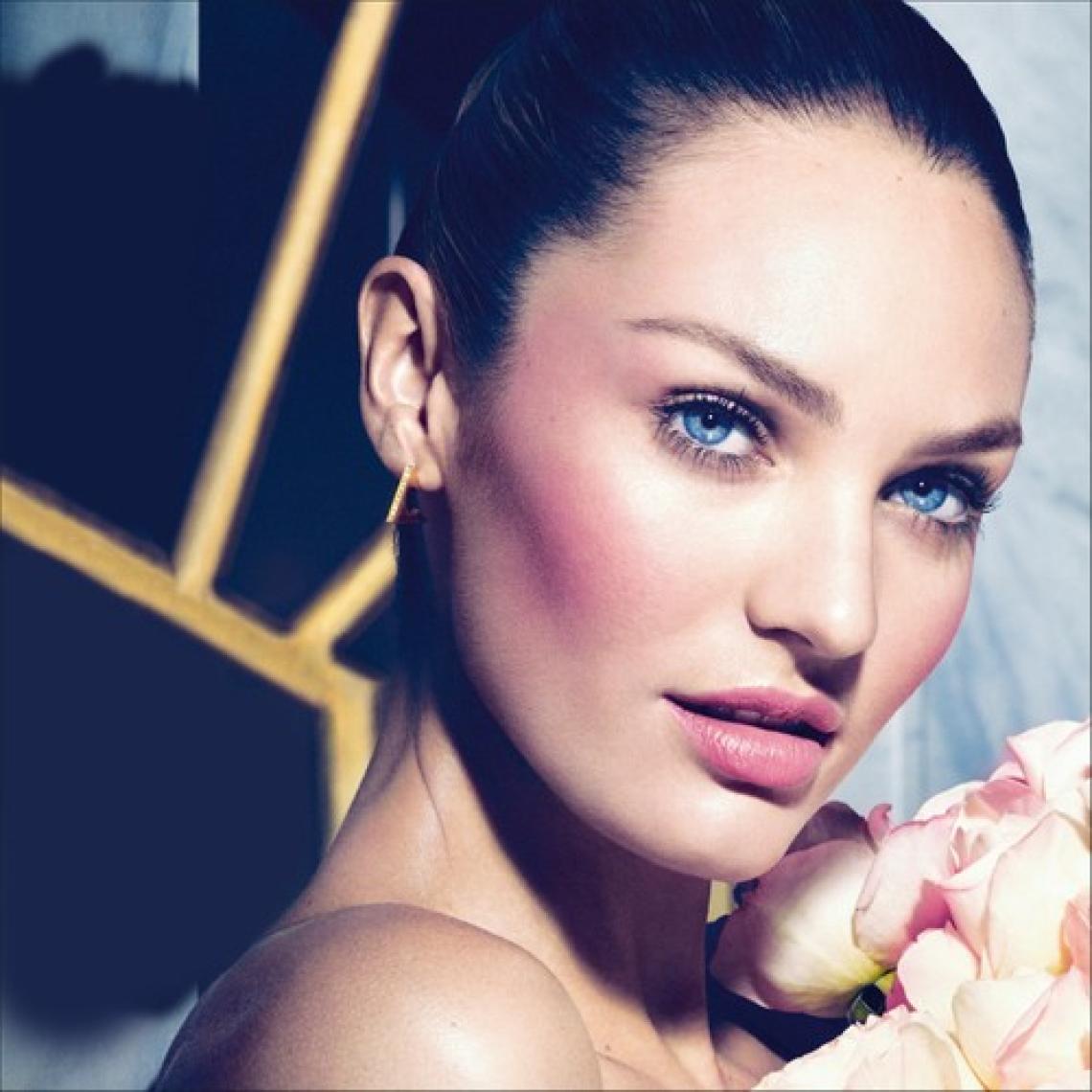 Max Factor Creme Puff Kompakt Pudra 5 Translucent
