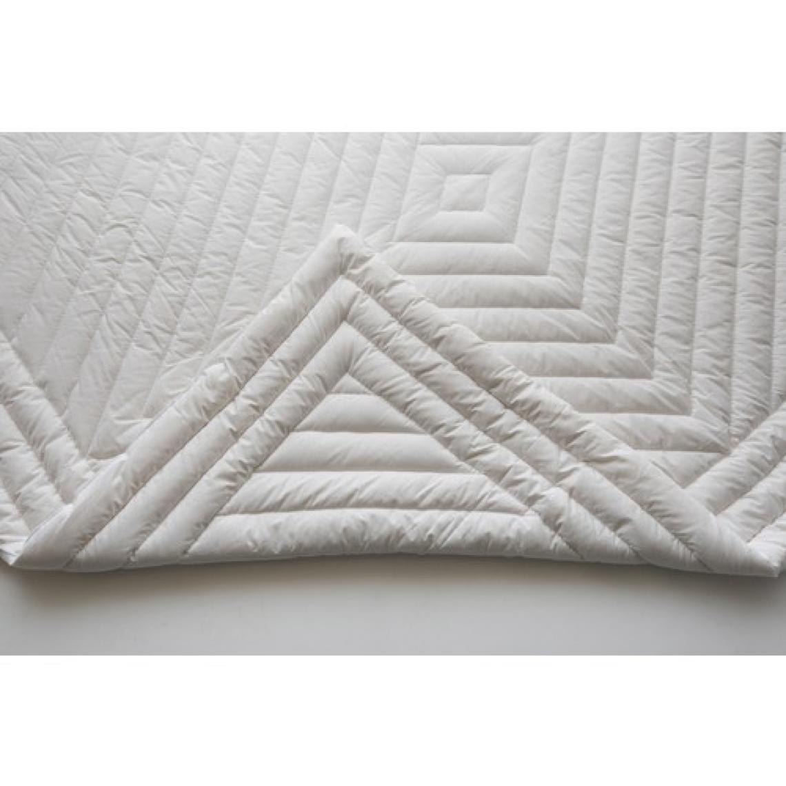 Soft Sleep Doğal Çift Kişilik Yün Yorgan