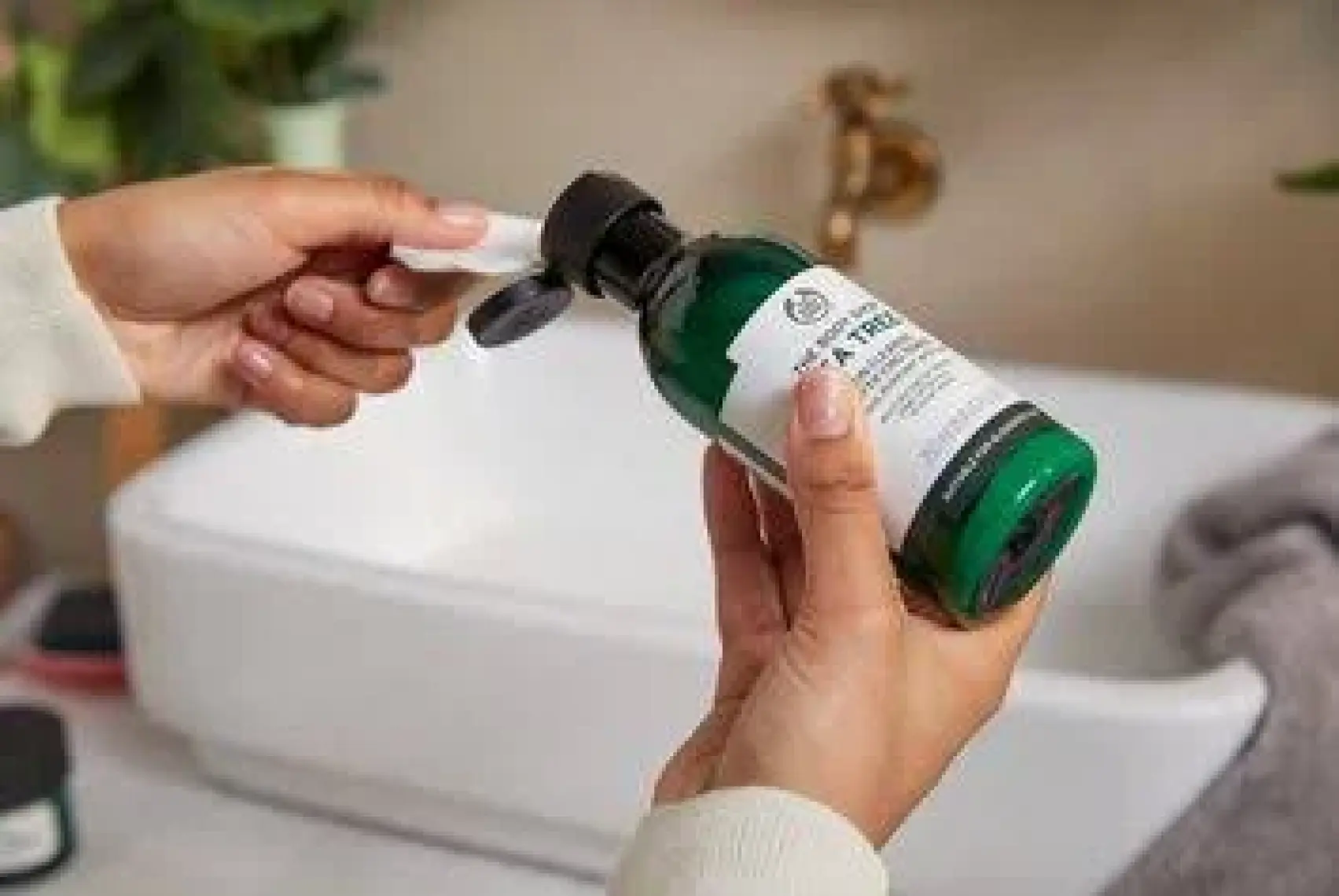 The Body Shop Çay Ağacı Tea Tree Arındırıcı Tonik 250 ML