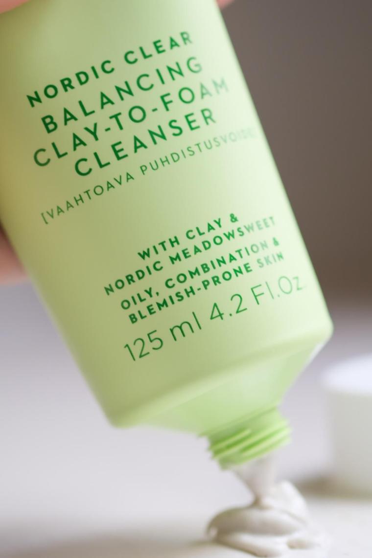 Balancing Clay-to-foam Cleanser - Sebum Dengeleyici Kil Içerikli Köpük Temizleyici 125 Ml