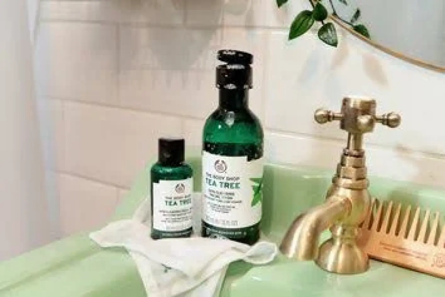 The Body Shop Çay Ağacı Tea Tree Yüz Yıkama Jeli 250 ML