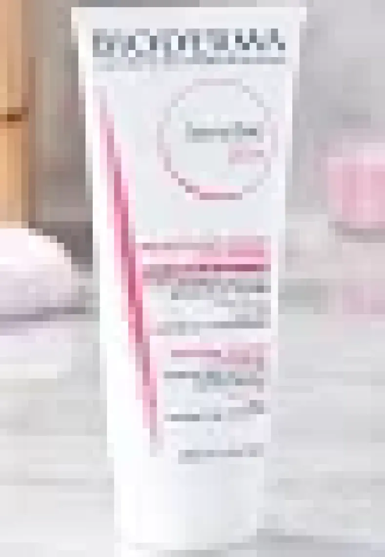Bioderma Sensibio DS+ Hassas Ciltler Yağlı Arındırıcı Temizleme Jeli B6 Vitamini 200 ml