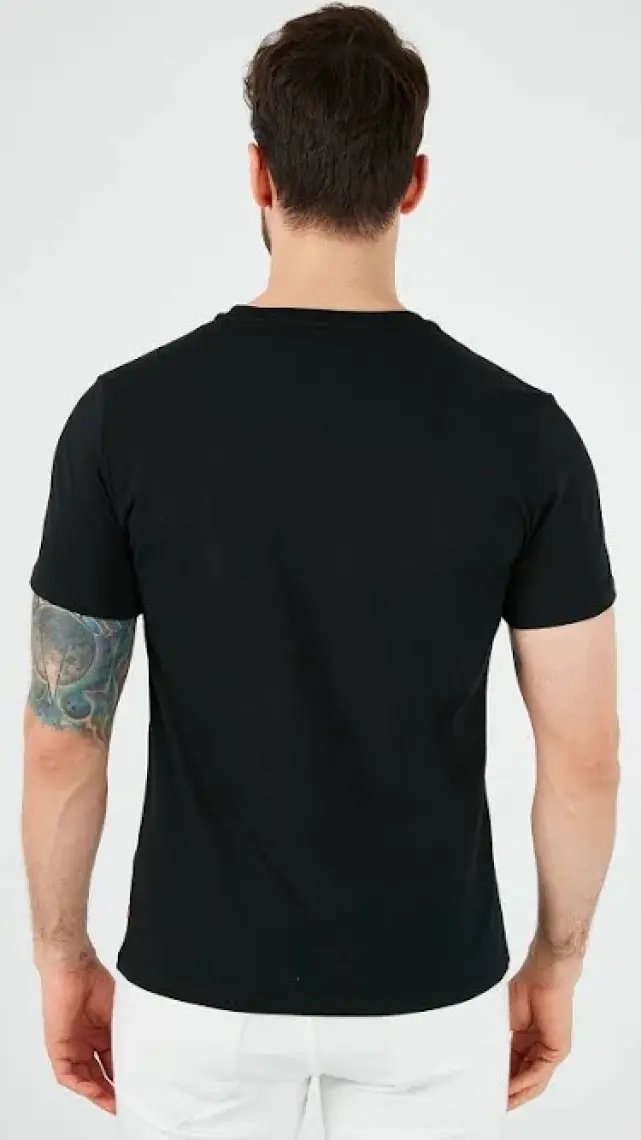 Graphic Set-In Neck Graphic Erkek Siyah Tişört