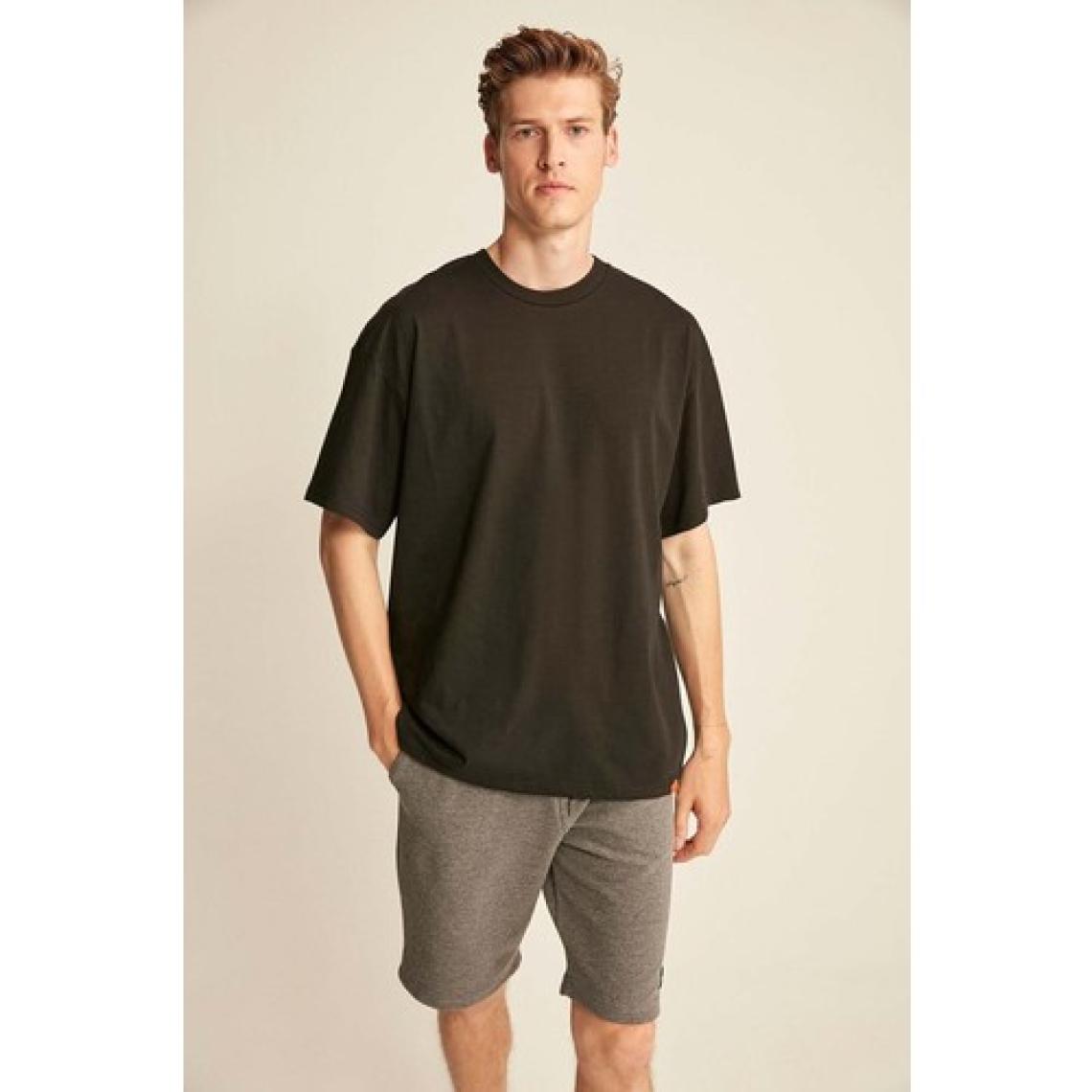 Jett Erkek Oversize Fit %100 Pamuk Kalın Dokulu Siyah T-shirt