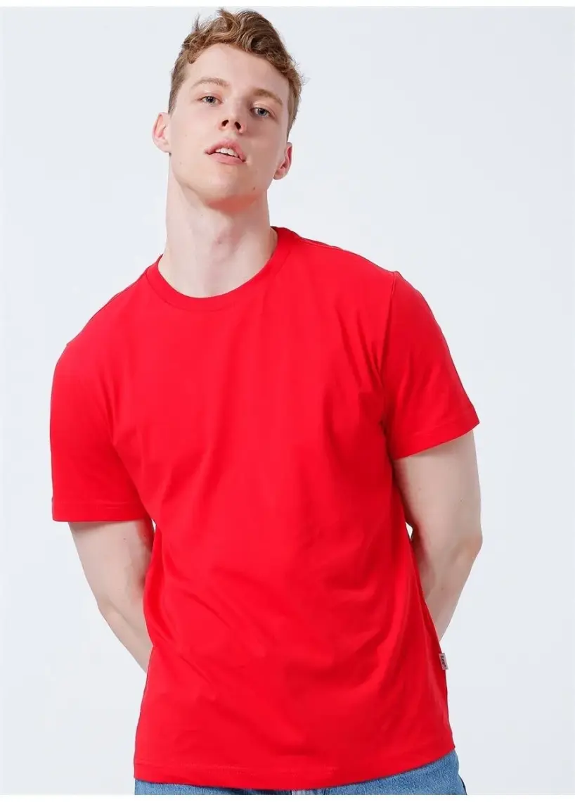 Lee Regular Fit Rahat Kesim %100 Pamuk Kısa Kollu Crew Neck Tişört