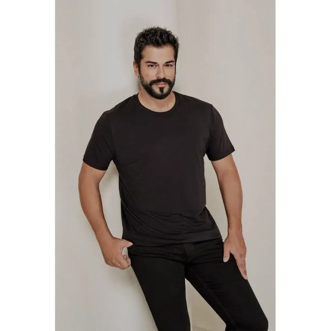 Altınyıldız Classics Erkek Siyah-beyaz Slim Fit Dar Kesim Bisiklet Yaka %100 Pamuk 2'li Tişört Paketi