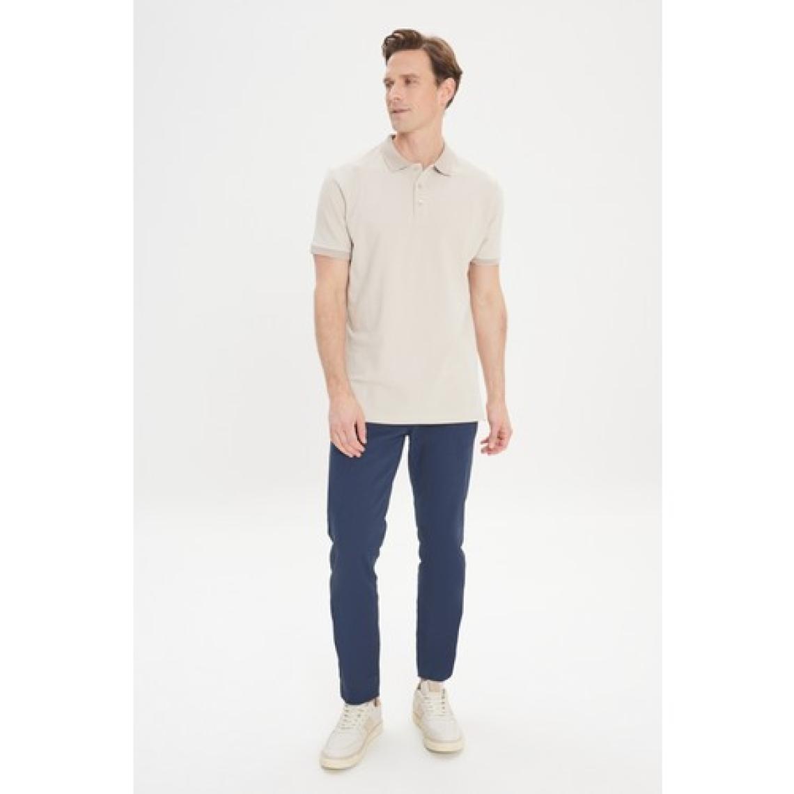 ALTINYILDIZ CLASSICS Erkek Safari %100 Pamuk Kıvrılmaz Polo Yaka Slim Fit Dar Kesim Tişört