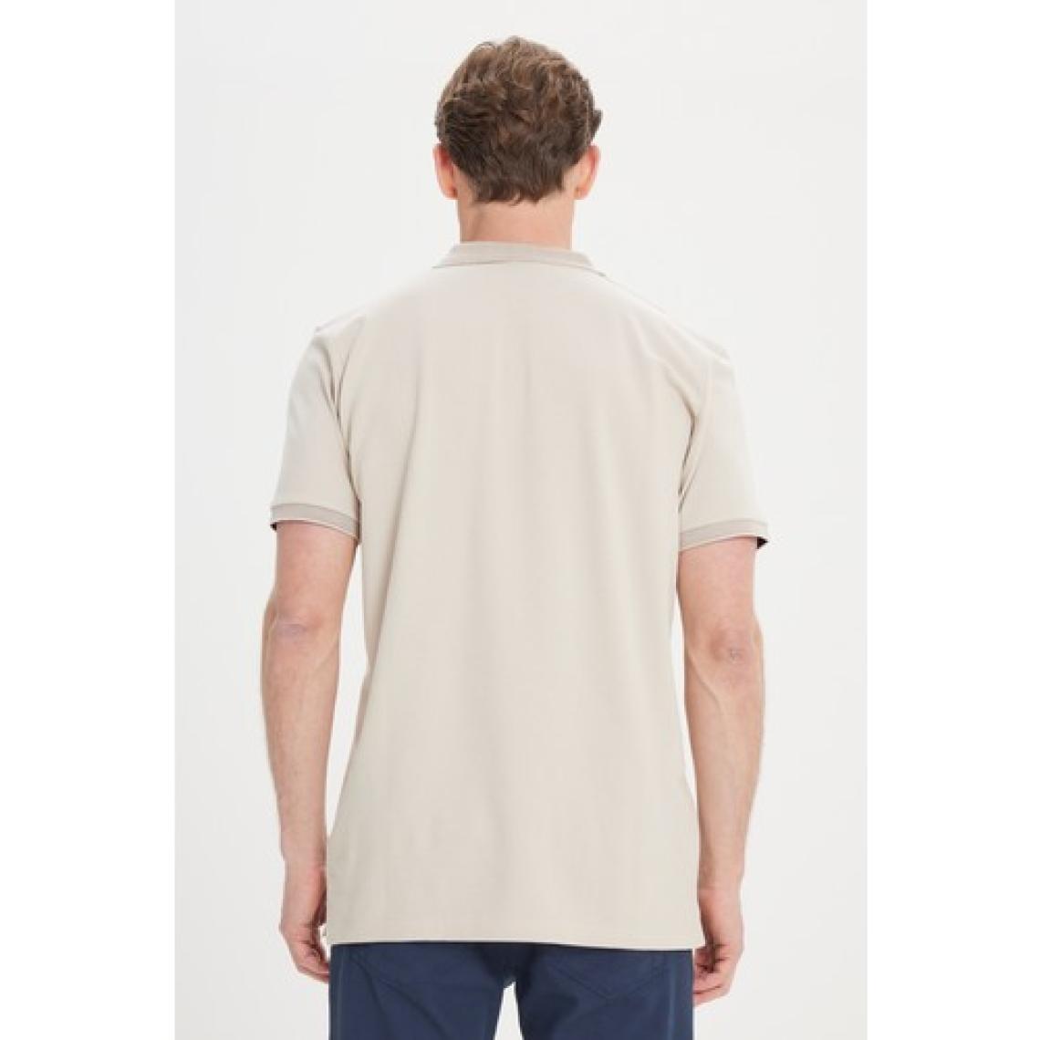 ALTINYILDIZ CLASSICS Erkek Safari %100 Pamuk Kıvrılmaz Polo Yaka Slim Fit Dar Kesim Tişört