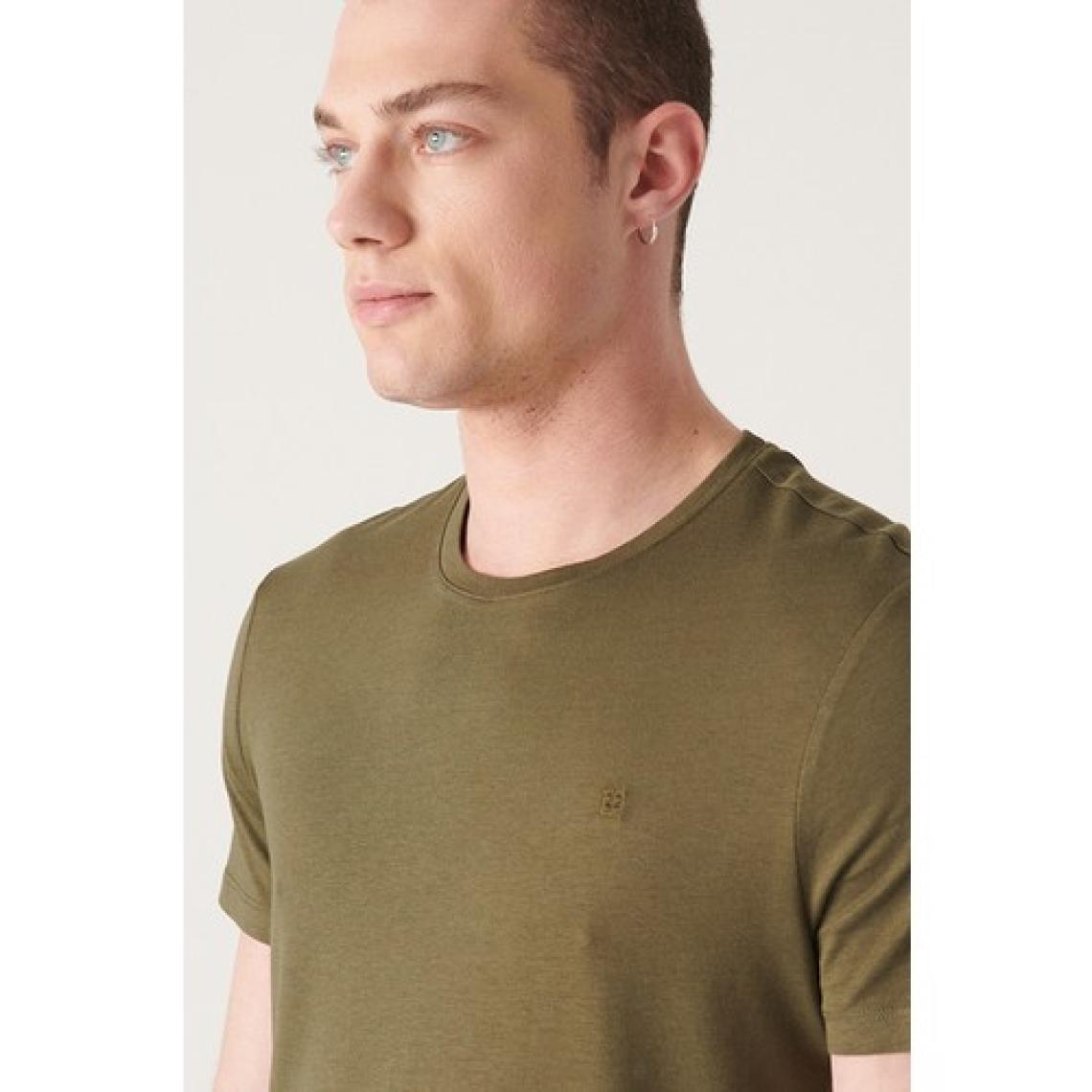 AVVA Erkek Haki Soft Touch Bisiklet Yaka Düz Modal T-shirt B001171