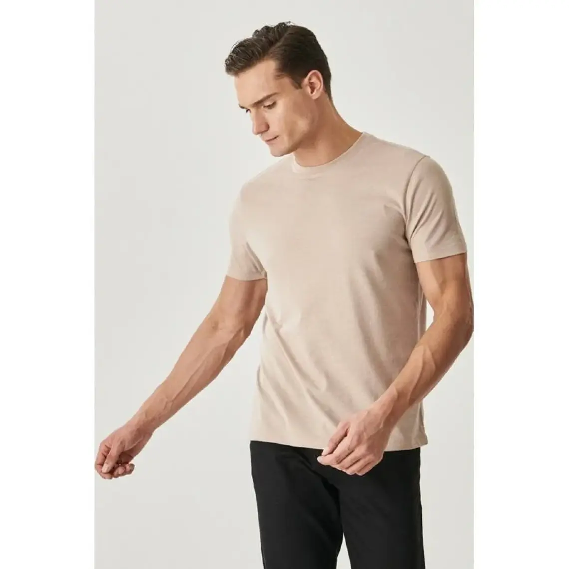 Altınyıldız Classics Erkek Haki %100 Pamuk Slim Fit Dar Kesim Bisiklet Yaka Tişört