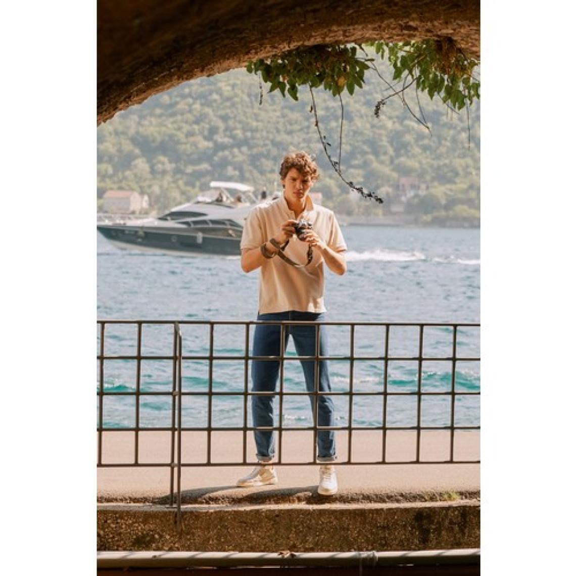 ALTINYILDIZ CLASSICS Erkek Safari %100 Pamuk Kıvrılmaz Polo Yaka Slim Fit Dar Kesim Tişört