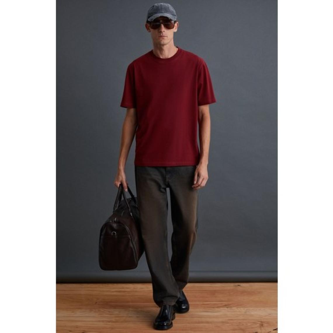 Solo Erkek %100 Organik Pamuklu Kalın Dokulu Comfort Fit Bisiklet Yakalı Bordo T-shirt