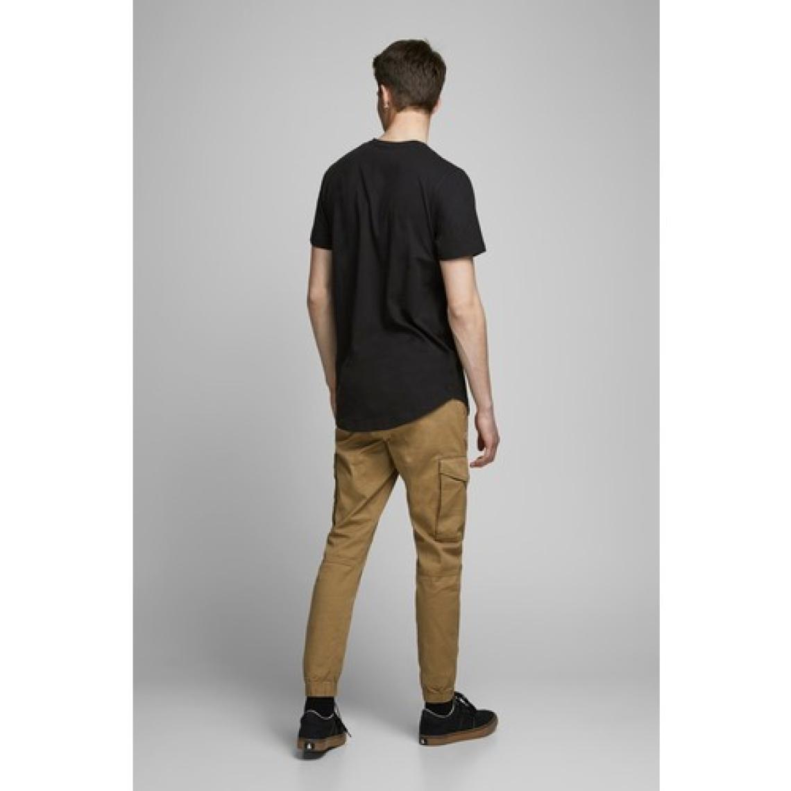 Jack & Jones Bisiklet Yaka Rahat Kesim Tişört-Noa