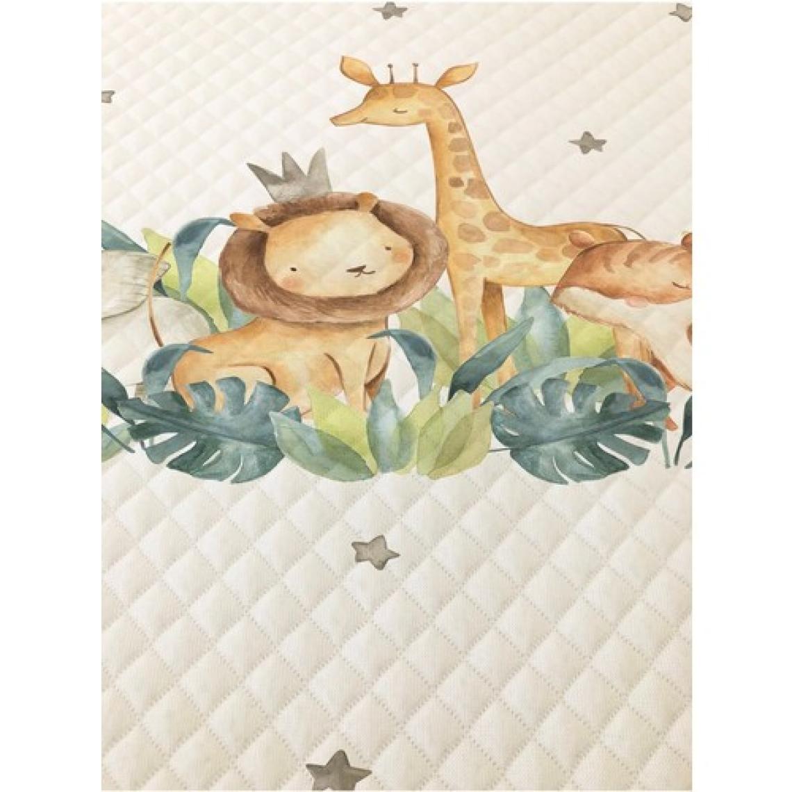 Hayvanlar Alemi Desenli Bebek ve Çocuk Baskılı Tek Kişilik Pike Takımı 160X230 Beyaz