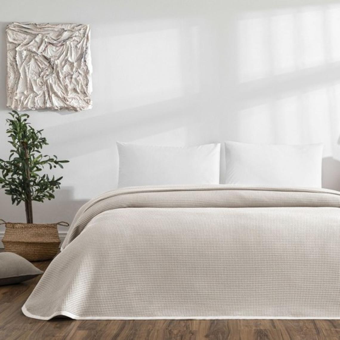 Linens Bsp Çift Kişilik Pike Taş