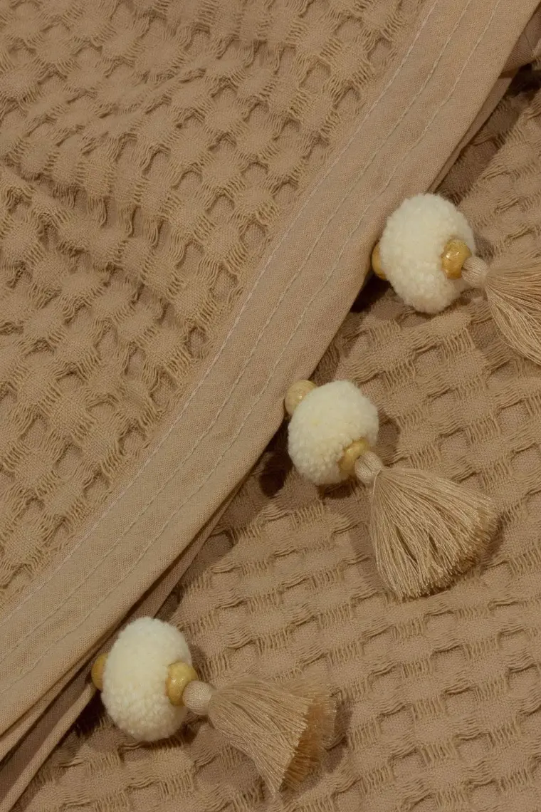 Vionel Home Pamuklu Çift Kişilik Yatak Örtüsü Waffle Desen Ponponlu Gri Pike