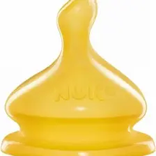 Nuk First Choice Plus Kauçuk Biberon Emziği 0+ Ay Orta Delik