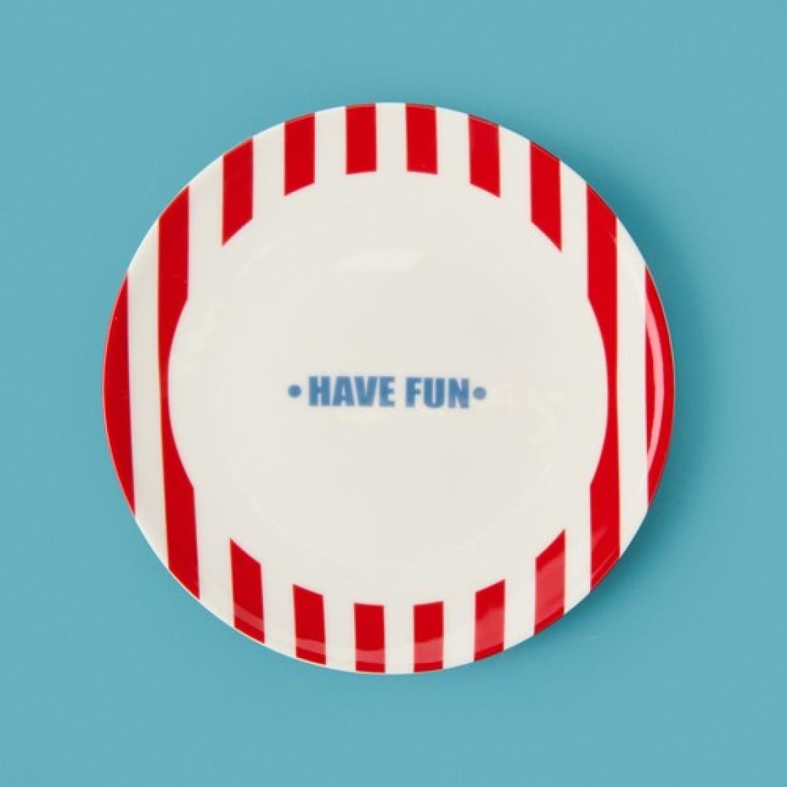 Evidea Kitchen Have Fun Tatlı Tabağı - Kırmızı - 19 cm