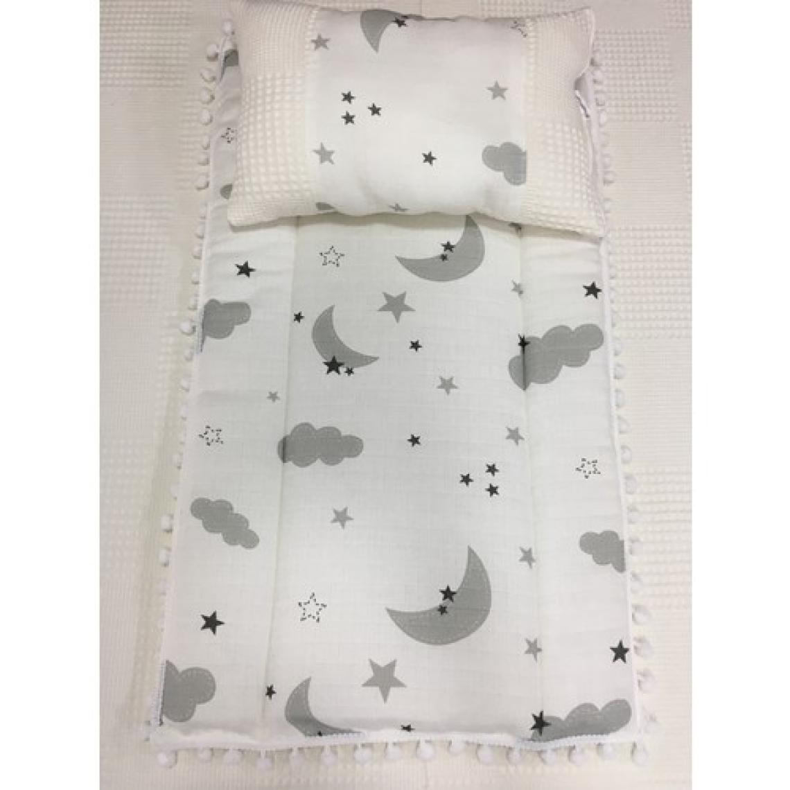 Buse Baby Home Krem , Müslin ve Ponponlu Alt Açma , Yastık ve Battaniye 3'lü Set