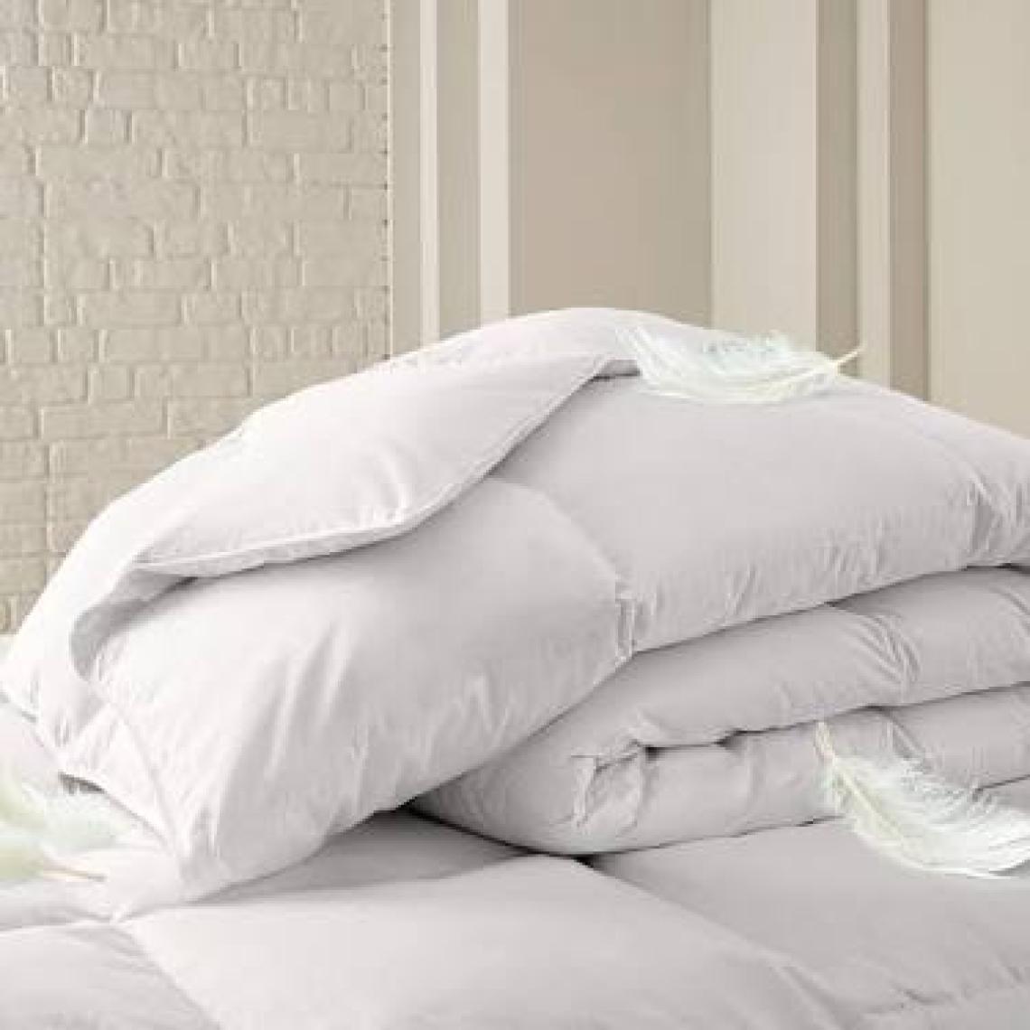 Yataş Bedding Pure Tek Kişilik Kaz Tüyü Yorgan