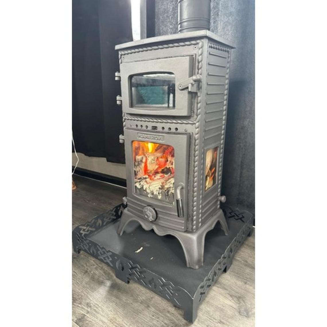 Flame Stove FS-054 Majör Lüx 3 Camlı Kuzineli Döküm Soba
