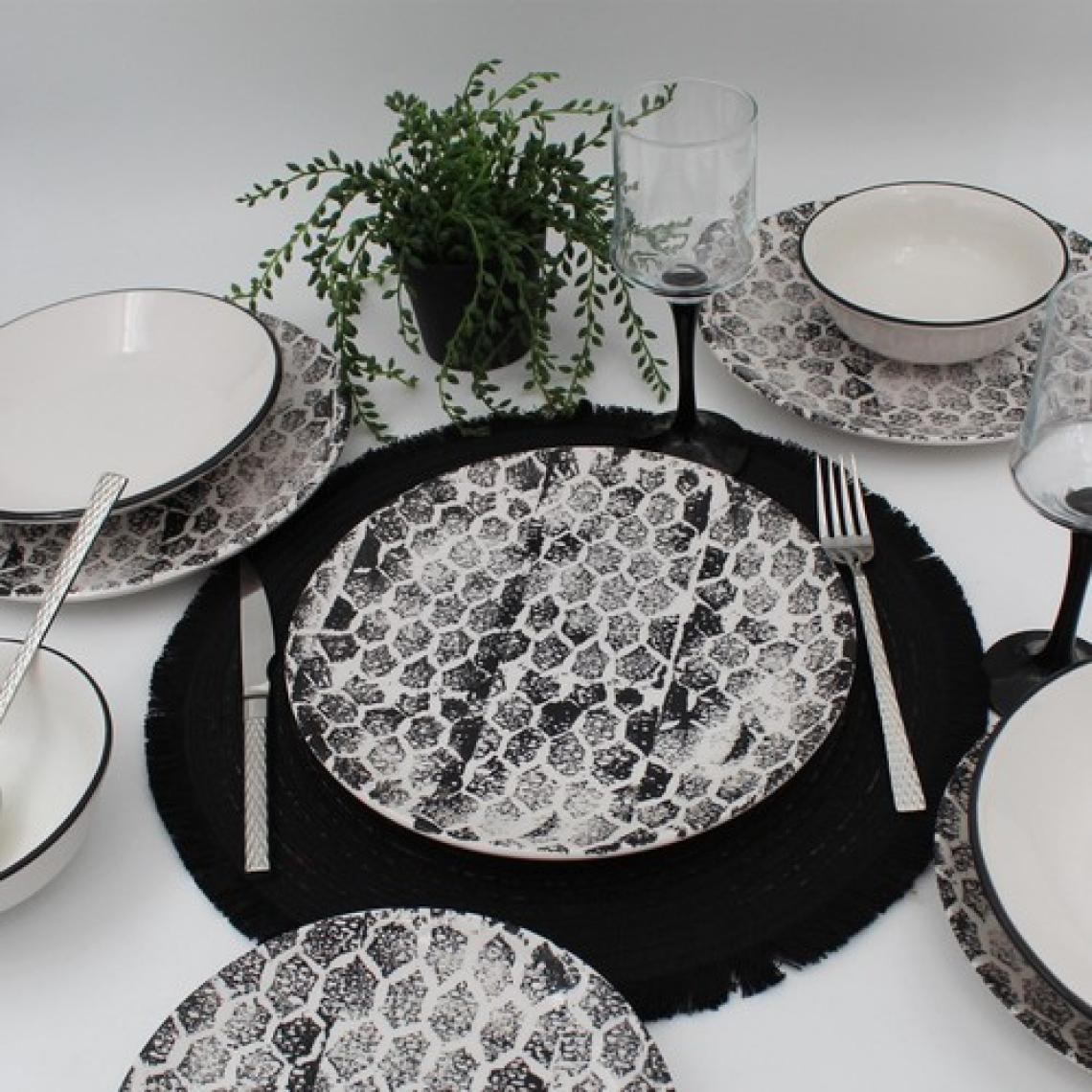 Arna Porselen Snake 48 Parça Yemek Takımı Siyah