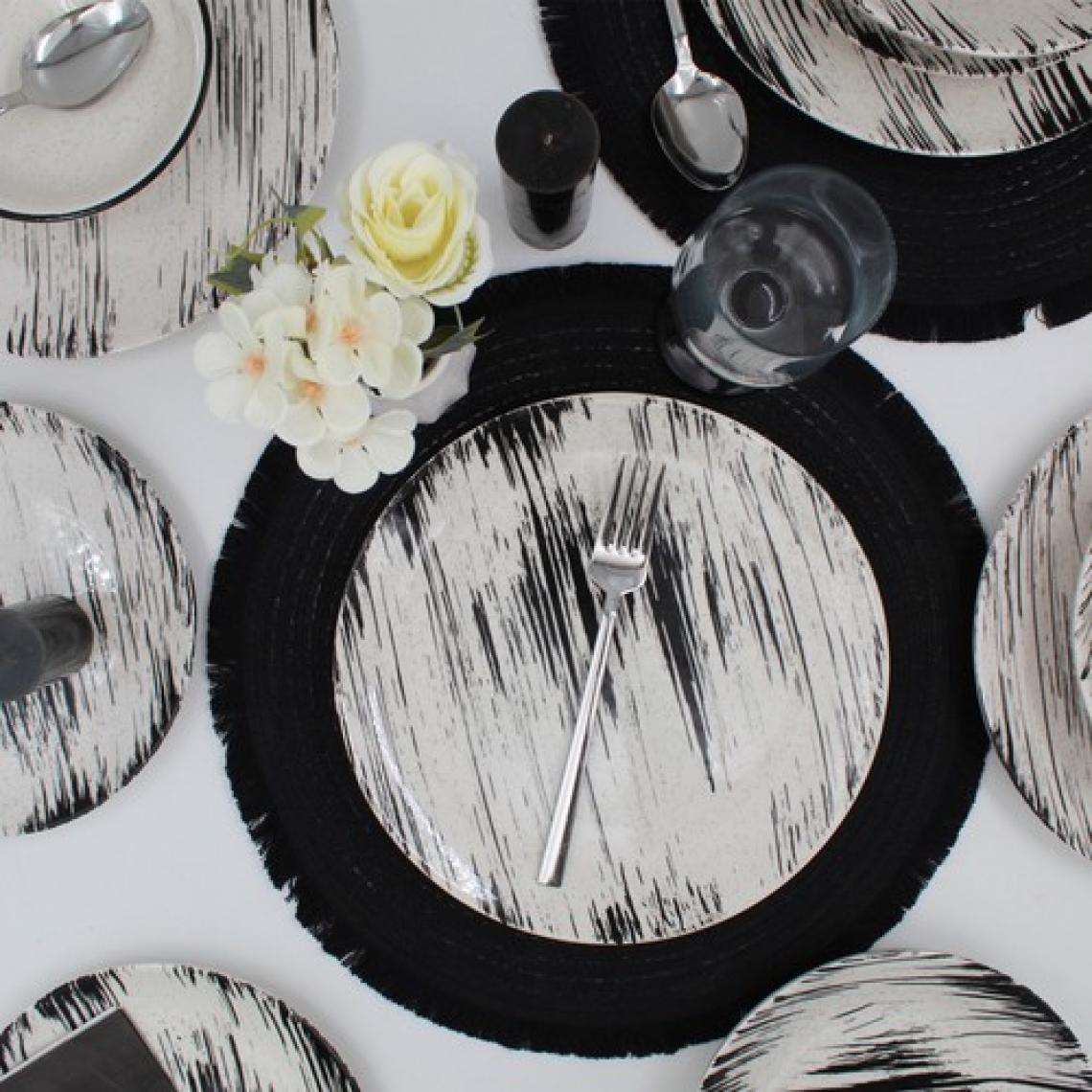 Arna Porselen Anka 24 Parça 6 Kişilik Yemek Takımı - Desenli Siyah