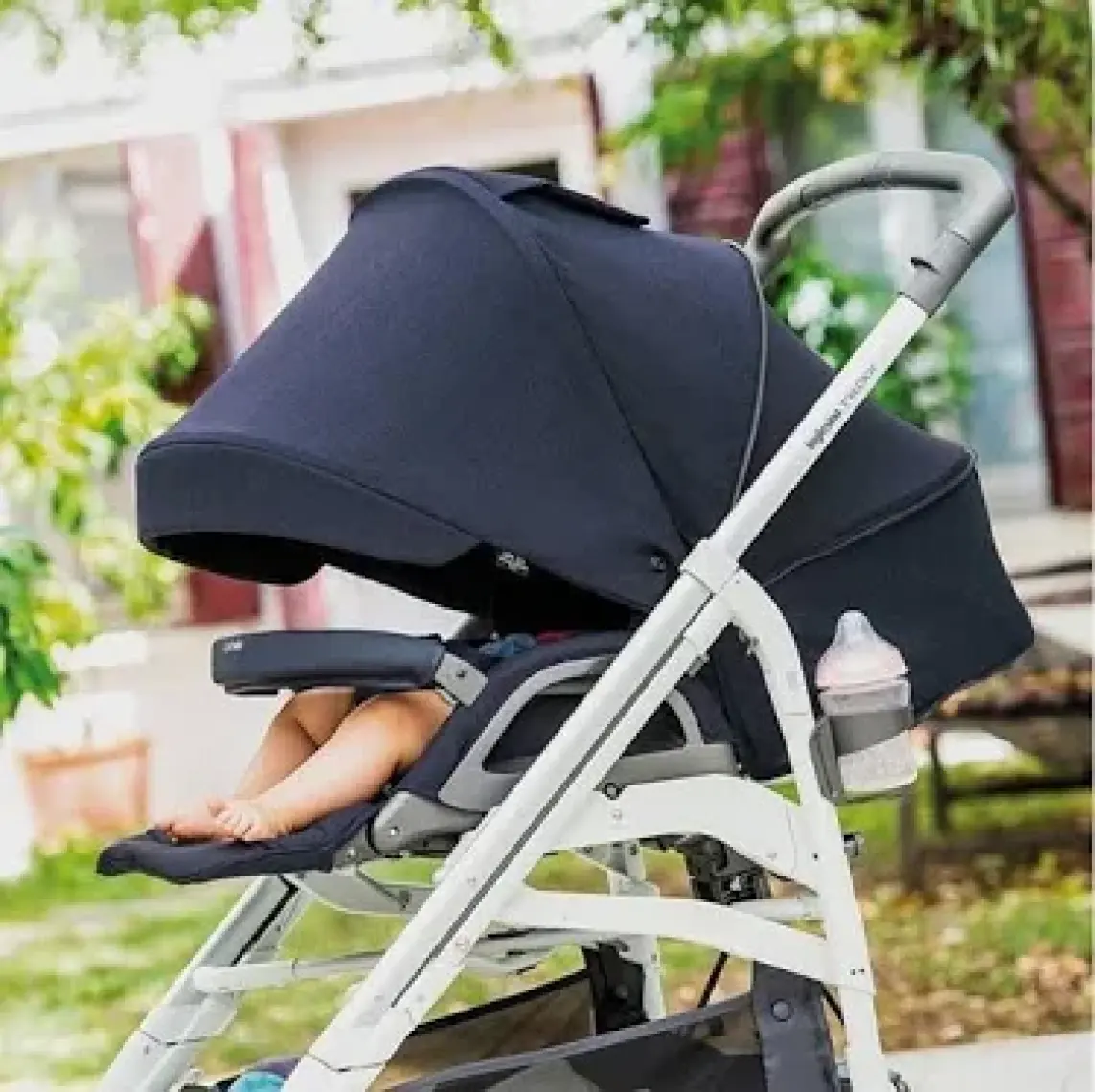 Inglesina Trilogy Tek El Tek Hamle ile Katlanıp Açılan Çift Yön Bebek Arabası - Marron Glace
