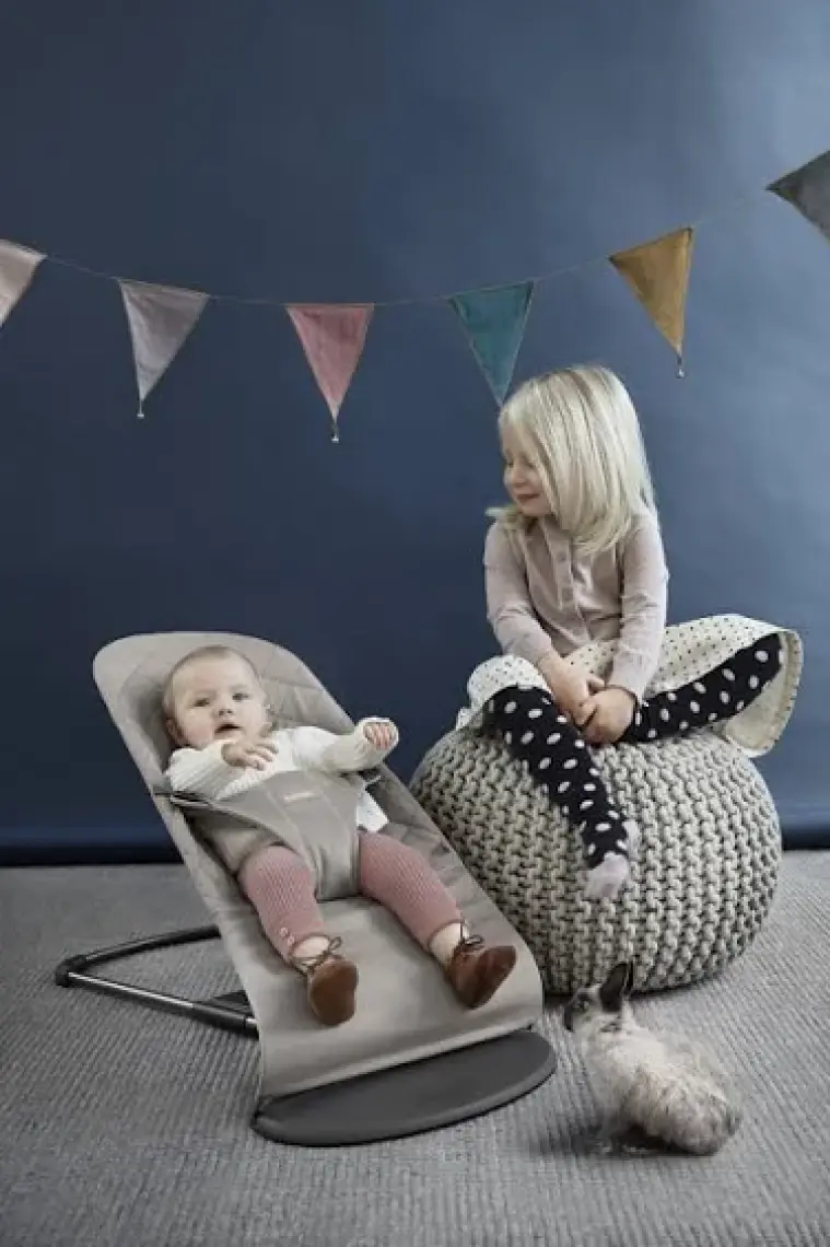 BabyBjörn Balance Bliss Ana Kucağı Cotton Oyuncaklı /Sand Grey