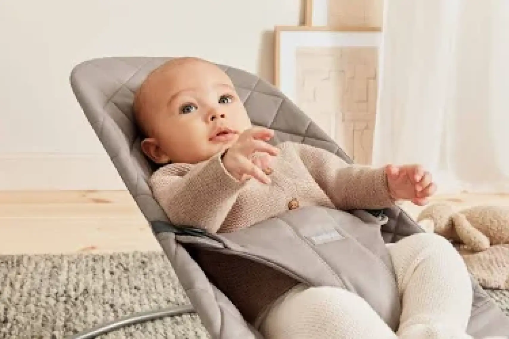 BabyBjörn Balance Bliss Ana Kucağı Cotton Oyuncaklı /Sand Grey