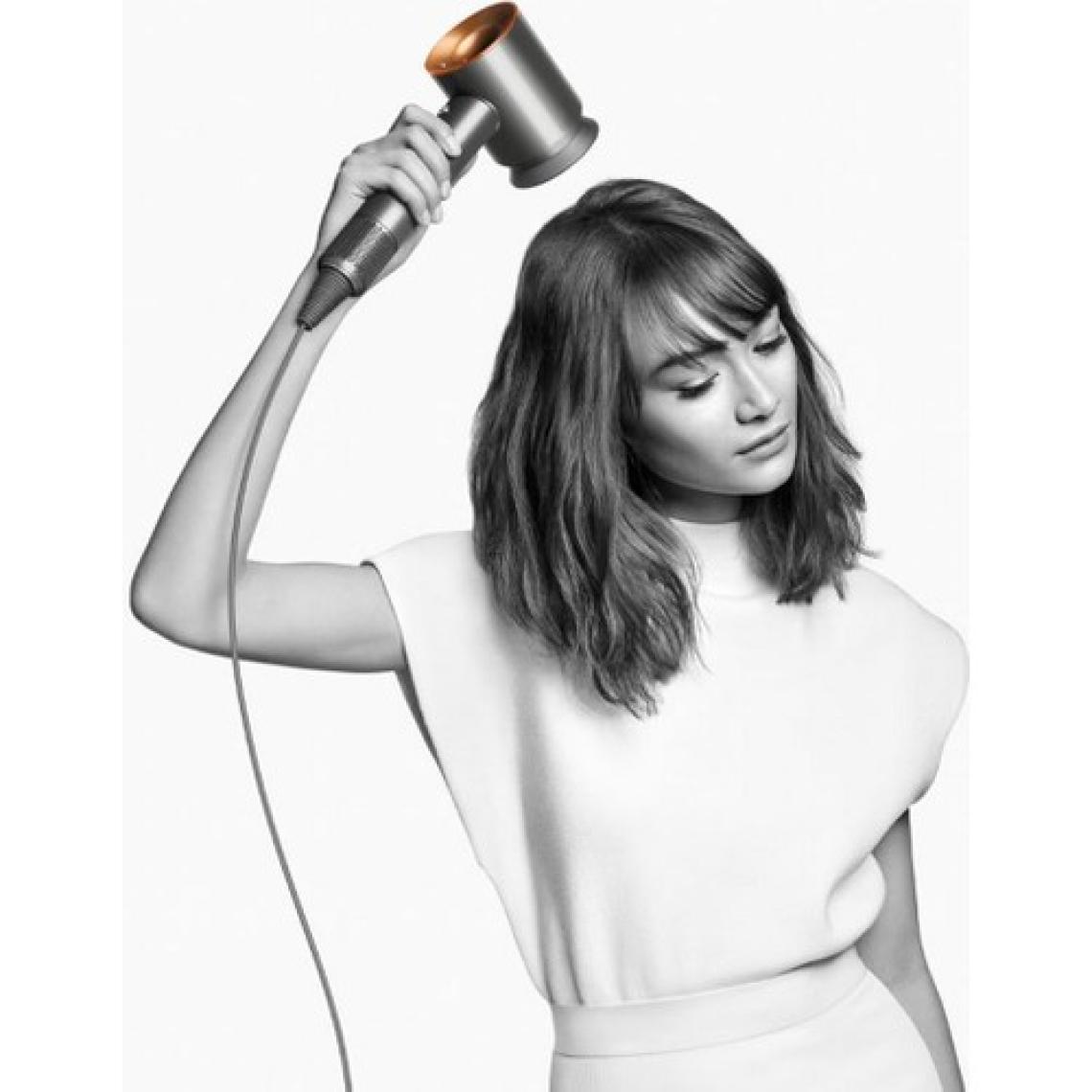 Dyson Supersonic™ Saç Kurutma Makinesi (Vinca mavisi/Rosé)