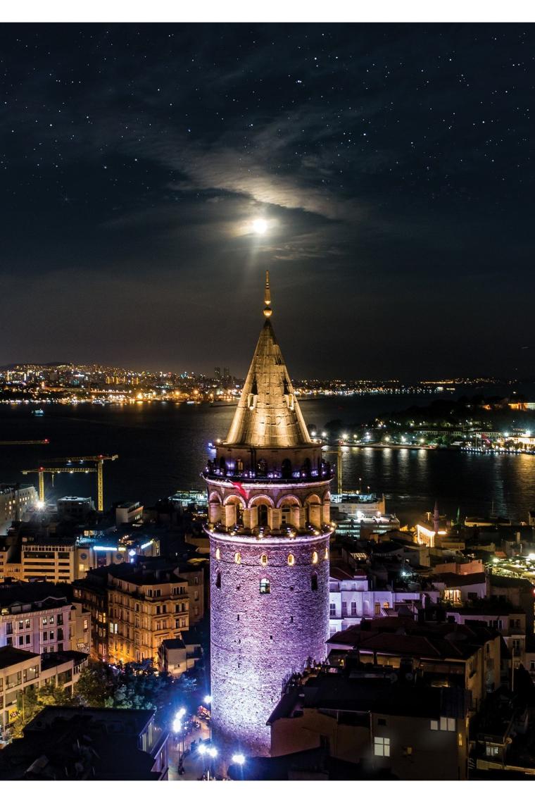 Galata Kulesi 1000 Parça Neon Puzzle