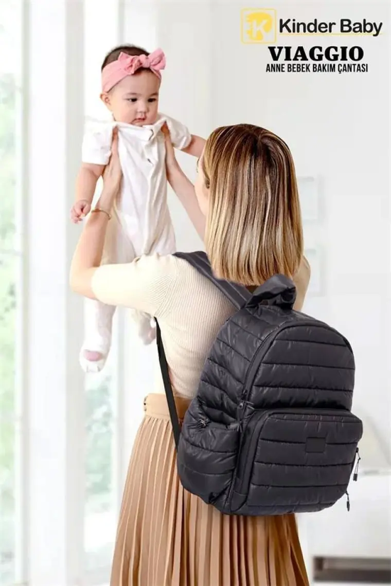 Kinder Baby Viaggio Termal Biberon Çantalı ve Alt Açma Pedli Bebek Bakım Çantası