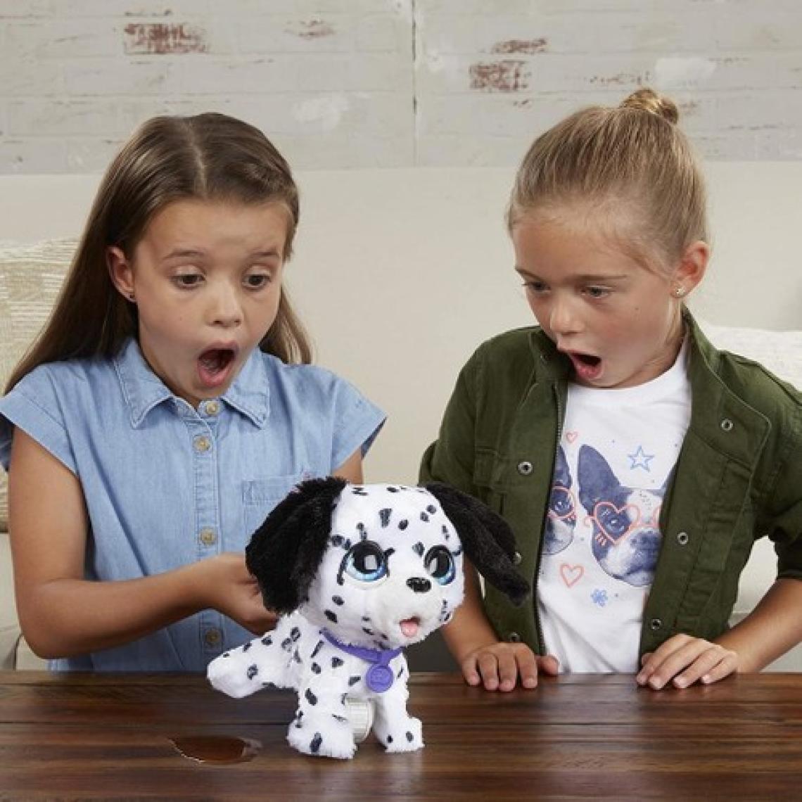 Fur Real   Hasbro  Peelots Yürüyen Çiş Yapan Dostlarım E8948 E8931