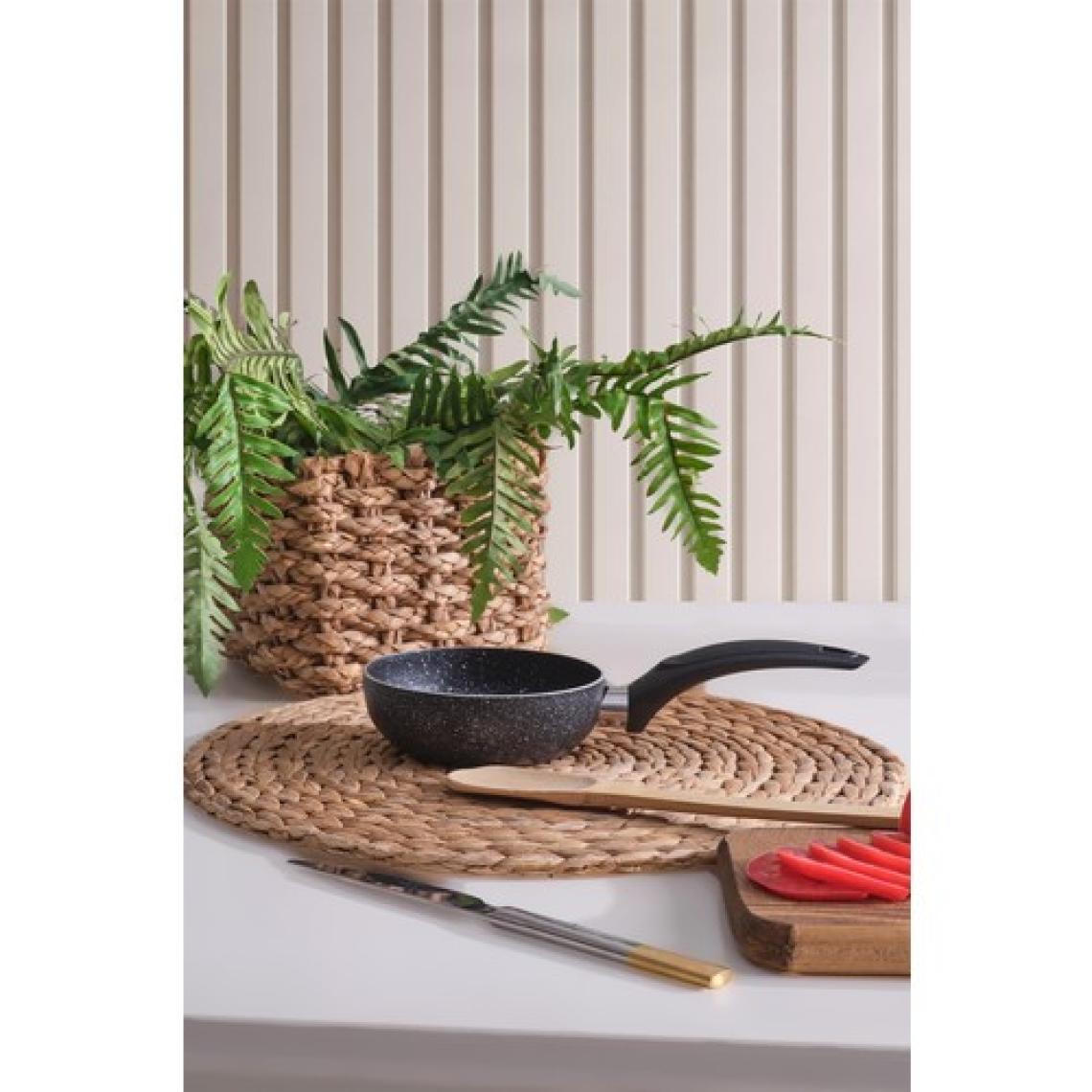 MaisonArt 12 cm Sos Tavası ve 20 cm Tava Omlet Tavası Seti Granit Tava Yanmaz Yapışmaz
