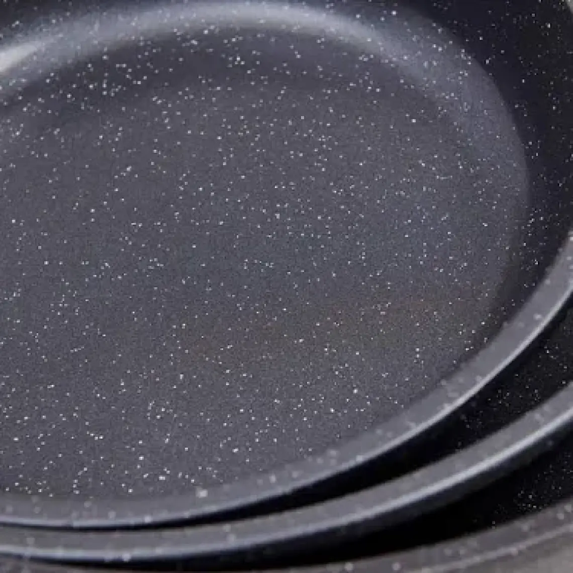 Essenso Laviss Thermoad 3'lü Granit Tava Seti Siyah Renk