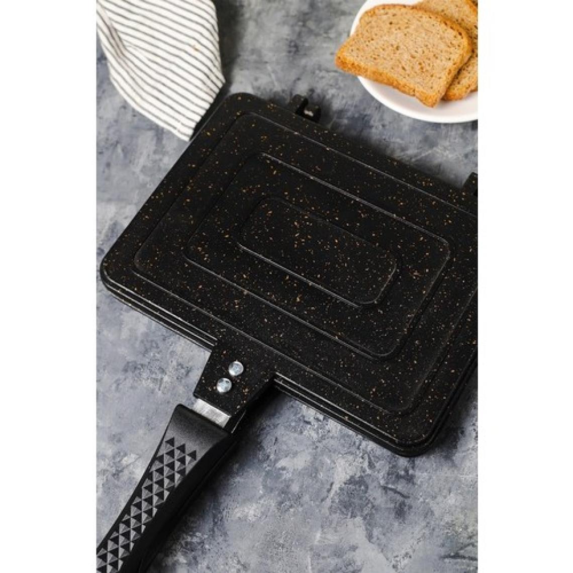 Doremcy Iç Dış Granit Döküm Ocak Üstü El Tost Makinesi