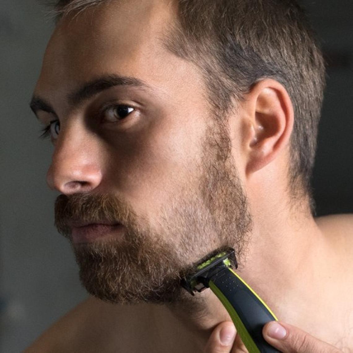 Philips OneBlade Şekillendirici Tıraş Makinesi (Yüz ve Vücut) - QP2620/20