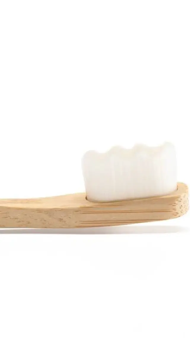Nano Vegan Bambu Diş Fırçası - Ultra Soft (Hassas Dişler için) - Beyaz Renk - Plastiksiz